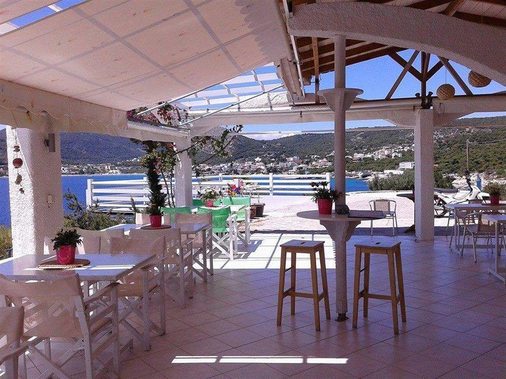 Kavos Bay Seafront Hotel Agia Marina  エクステリア 写真